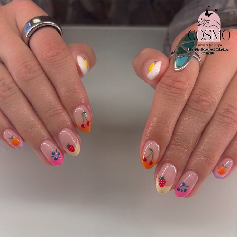 Beautiful Summer Nails
